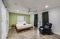 Building Photo - 11714 Hillcroft St