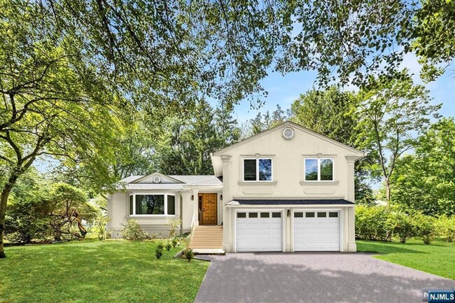 Primary Photo - 111 Ramille Ct