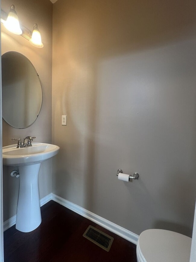 Building Photo - 13600 Warwick Longbay Dr