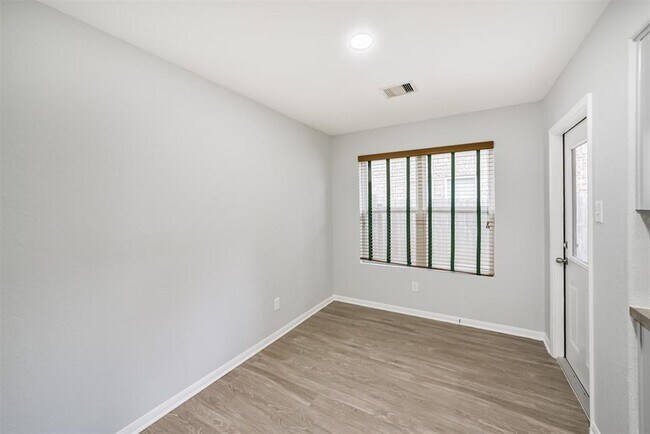 Building Photo - 14906 Twilight Knl Trl