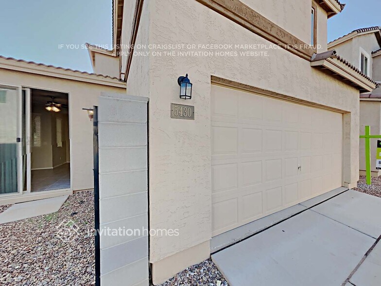 Building Photo - 5430 W Fulton St