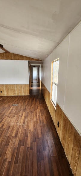 Building Photo - 27511 US-31