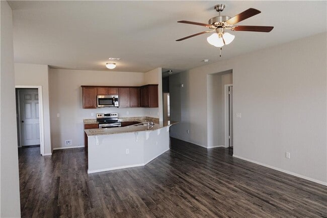 Building Photo - 2301 Hickory Wood Ave