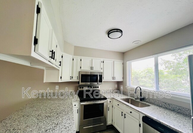 Building Photo - 2824 Snow Rd