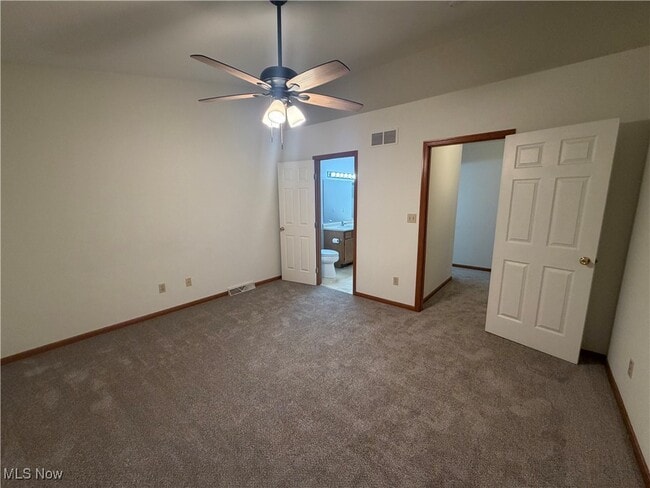 Building Photo - 6913 Tippecanoe Rd