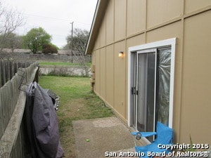 Building Photo - 5032 Mayspring