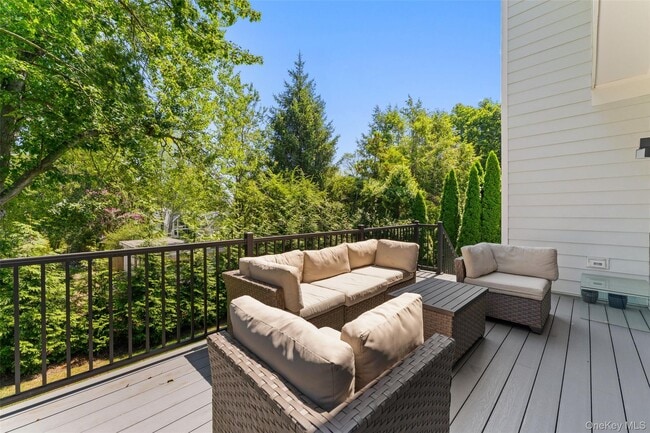 Building Photo - 49 Fayette Rd