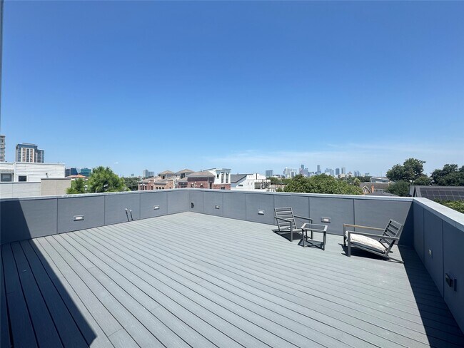 Building Photo - 5301 Chenevert St