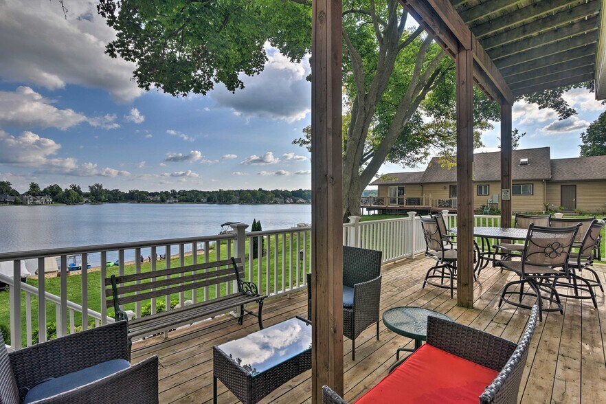 Building Photo - 5027 Harp Dr