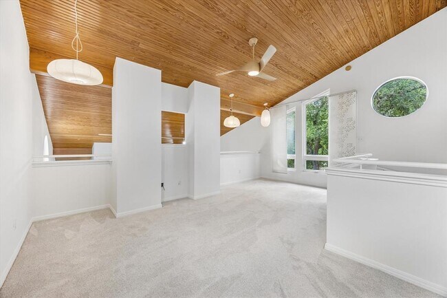 Building Photo - 5714 Penny Creek Dr