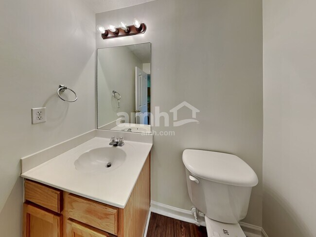 Building Photo - 8 War Admiral Way