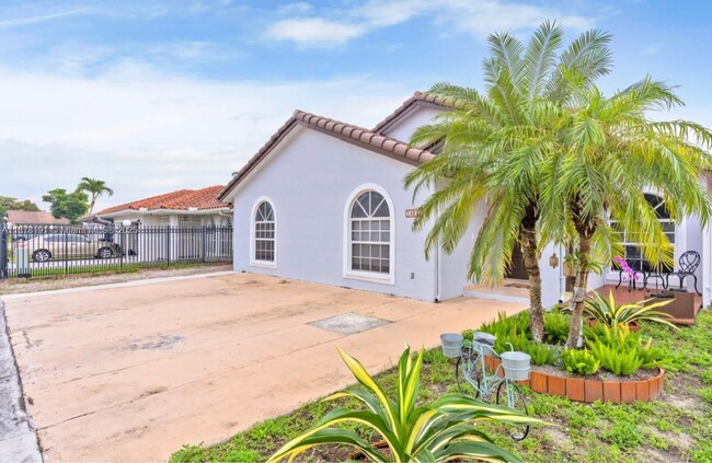 Primary Photo - 14214 SW 53rd St