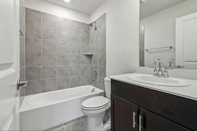 Building Photo - 711 Easthill Dr