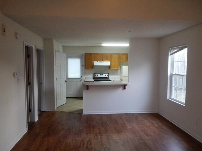 Building Photo - 2406 Santa Rosa Ct