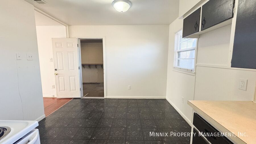 Building Photo - 4506 47th St