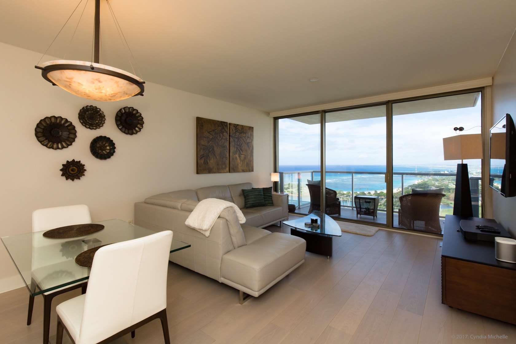 Building Photo - 1551 Ala Wai Blvd