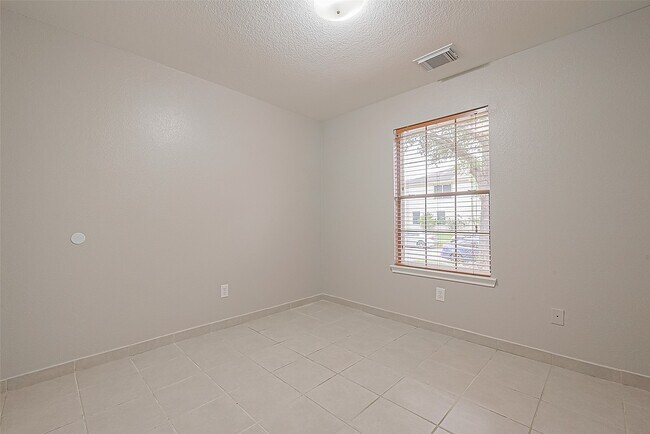 Building Photo - 3727 Morning Cove Ln