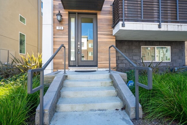 Building Photo - Communications Hill Home | Remodeled | Great Location