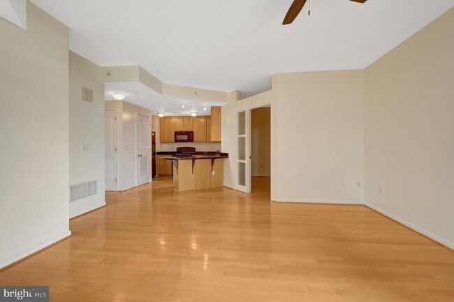 Building Photo - 2720 S Arlington Mill Dr