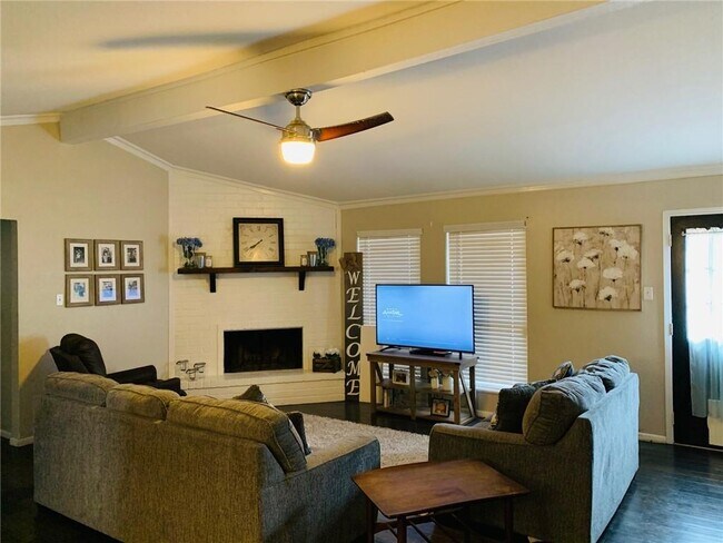 Building Photo - 5005 Goldeneye Dr