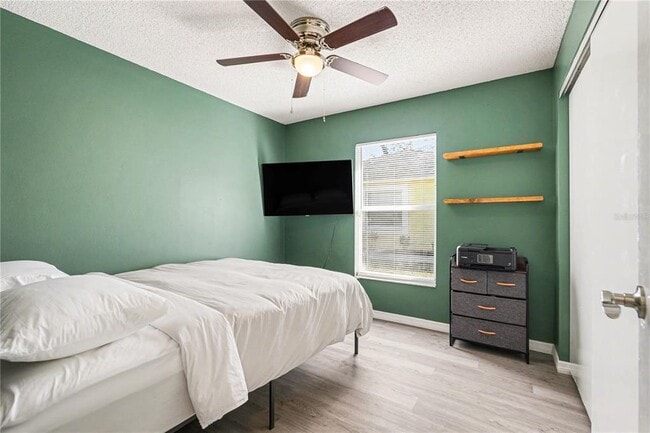 Building Photo - 4440 W Pintor Pl