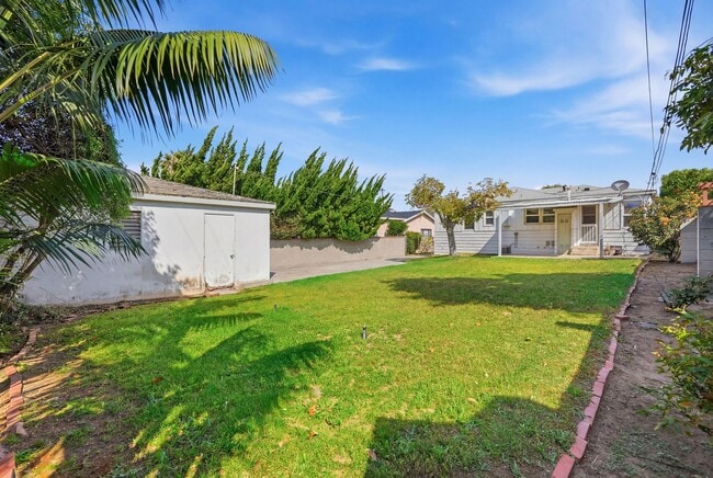 Building Photo - Private 3-Bedroom Single-Family Home with Big Backyard