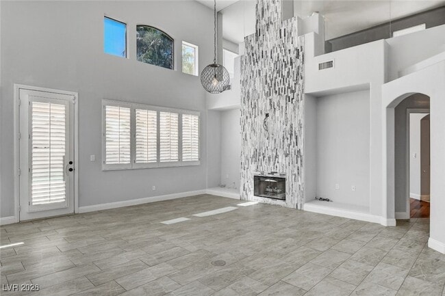 Building Photo - 10587 Sunwind Ave