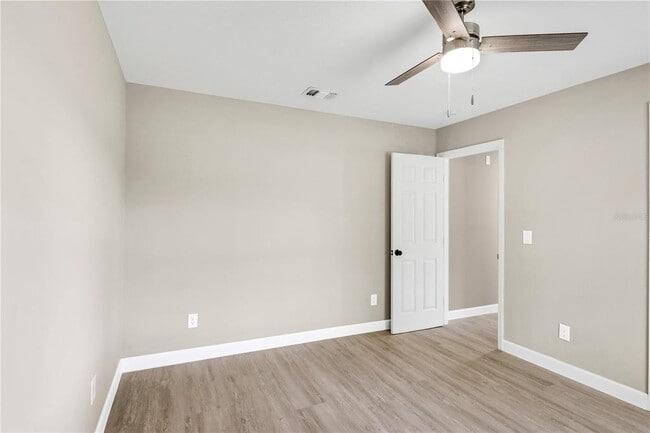 Building Photo - 5522 Fulmar Dr