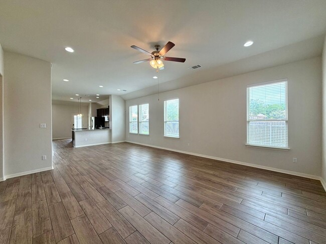 Building Photo - 877 Centerra Hills Cir