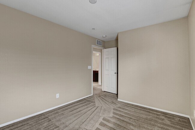 Building Photo - 3017 Termini Ave