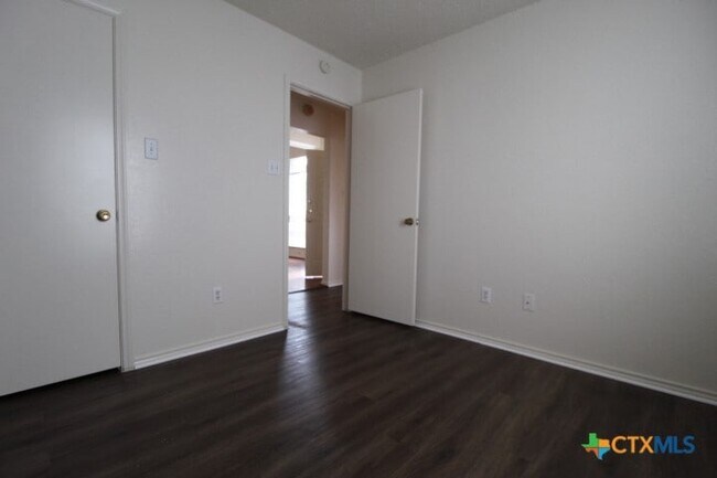 Building Photo - 3615 Coral Bay Ln