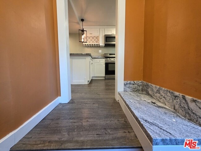 Building Photo - 375 N Avenue 52