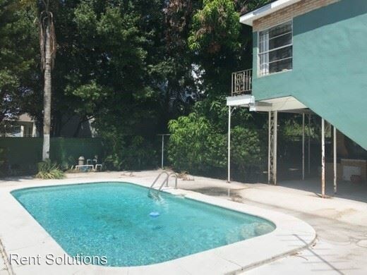Building Photo - 4 br, 3.5 bath House - 1902 W Nassau St.