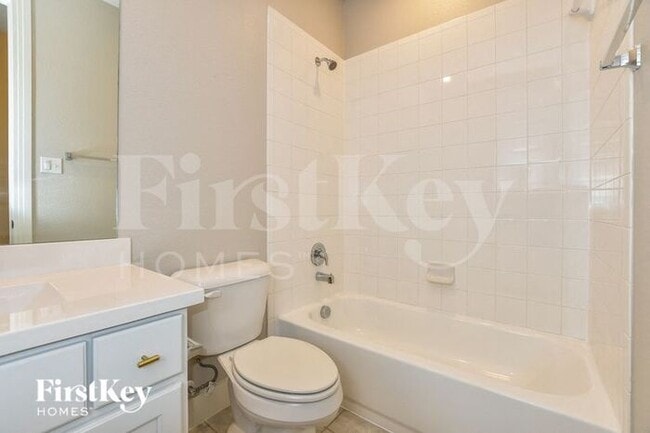 Building Photo - 1609 San Donato Ln