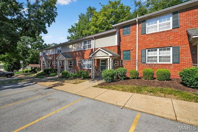 Building Photo - 1621 High School Dr
