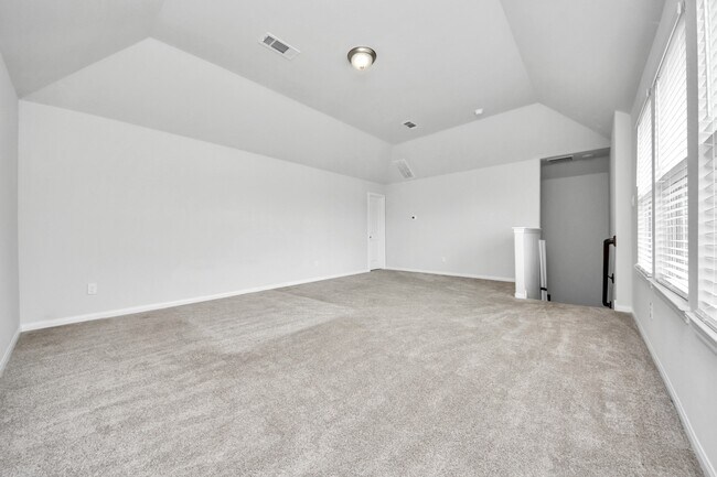 Building Photo - 804 Lake Lacosta Dr