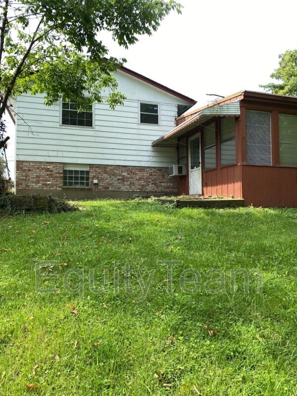 Building Photo - 9196 Gila Dr