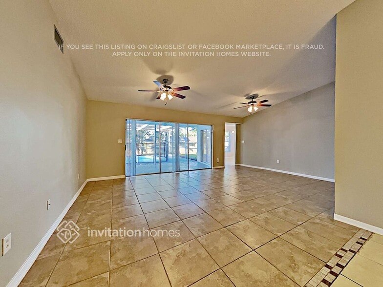 Building Photo - 3100 Blue Heron St