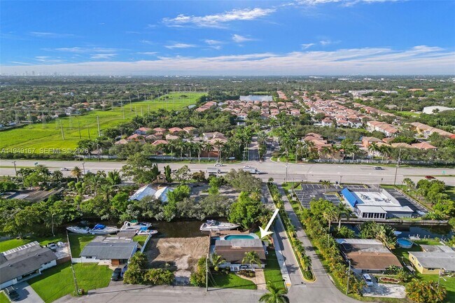 Building Photo - 3730 SW 47th Ct