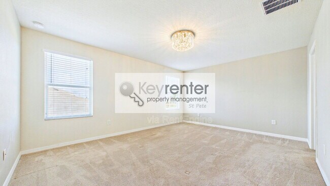 Building Photo - 14517 Dunrobin Dr