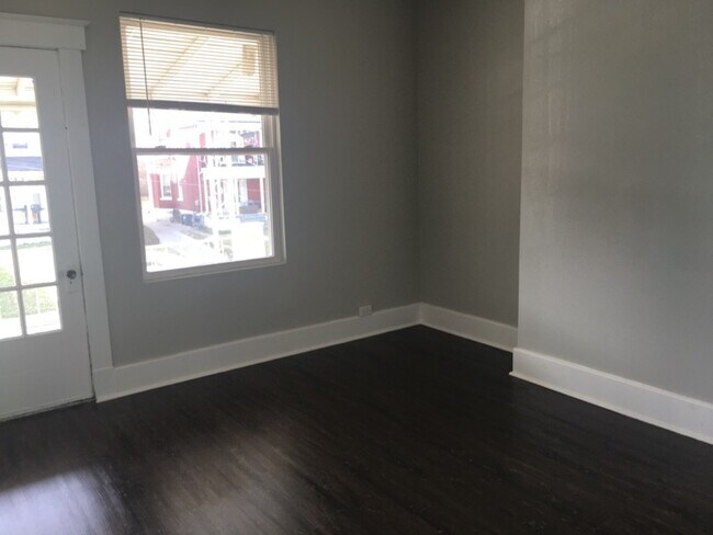 Building Photo - 3524 Hudson Ave