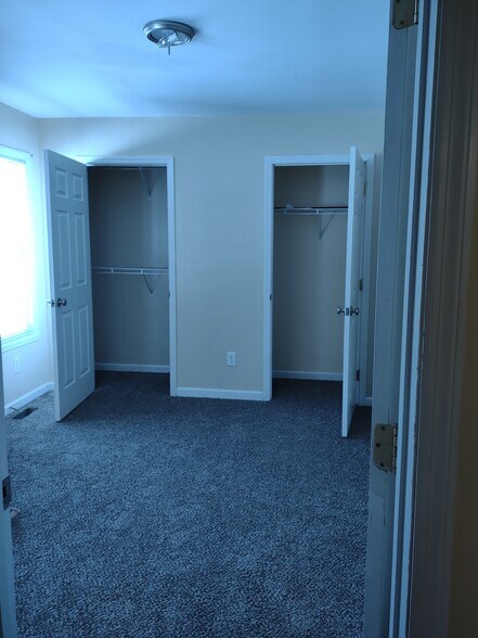 bedroom - 828 Melanie Ln