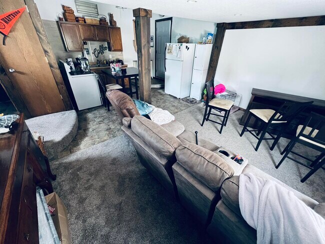 Building Photo - Dunkerton