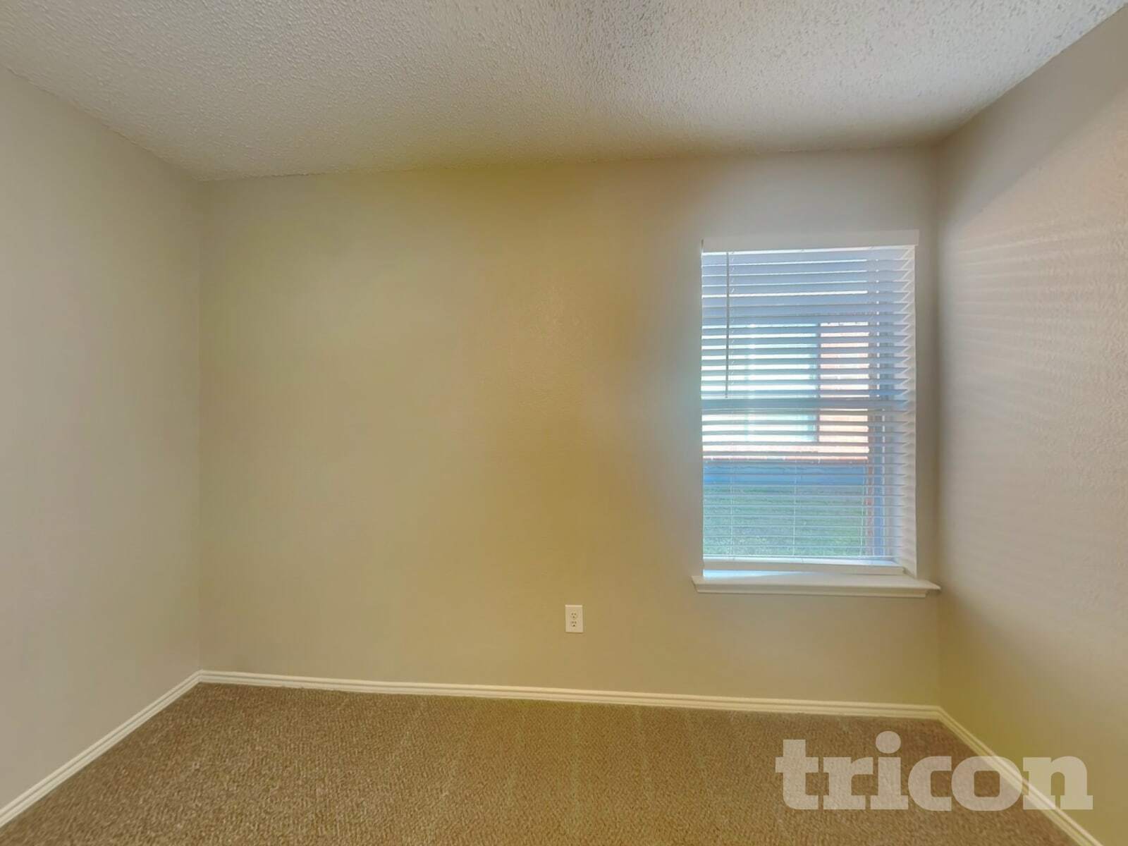 Building Photo - 2520 Ensenada Ln