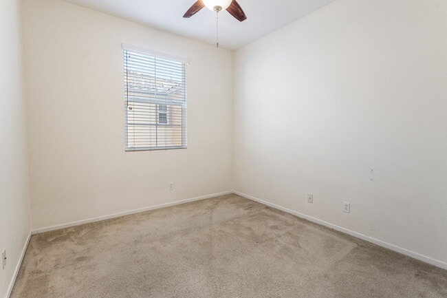 Building Photo - 1429 Caminito Sardinia