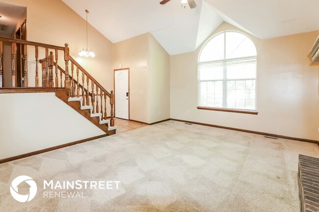 Building Photo - 301 W Heritage Dr