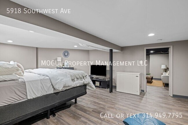 Building Photo - 5918 Southwest Ave