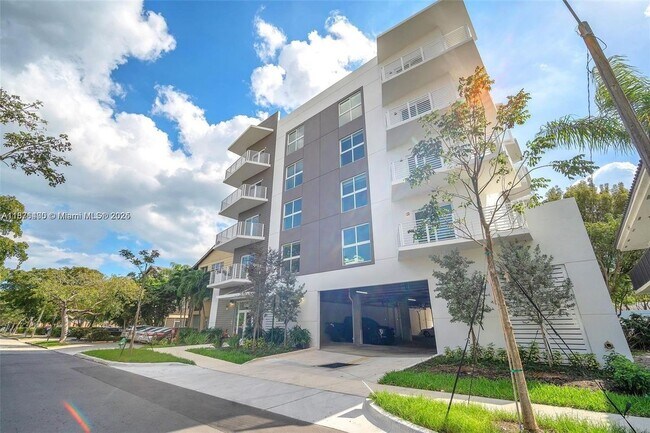 Building Photo - 1938 Jackson St