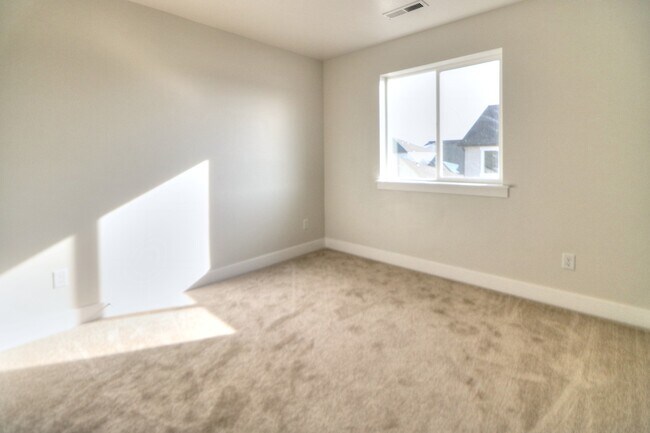 Building Photo - Single Family Home in the Exchange community