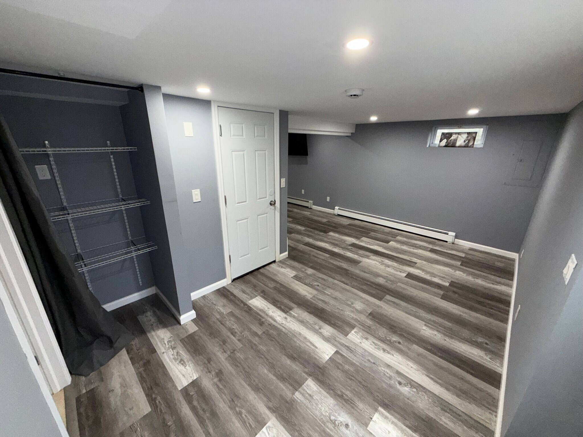 Building Photo - 8 Woody Pl